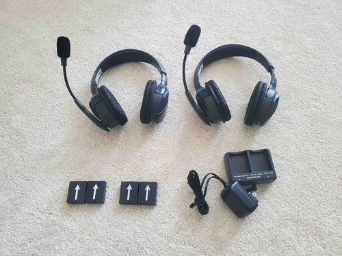 eartec ultralite HD headset for 2 ears with padded carrying case- slightly used
