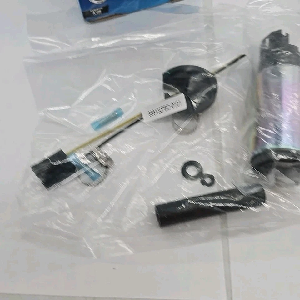 Bomba de combustible eléctrica en línea CARQUEST E260149 Foto 3 de 4