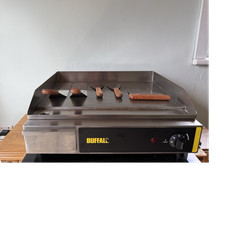Buffalo Electric Commercial Griddle Manual Control Stainless Steel Surface