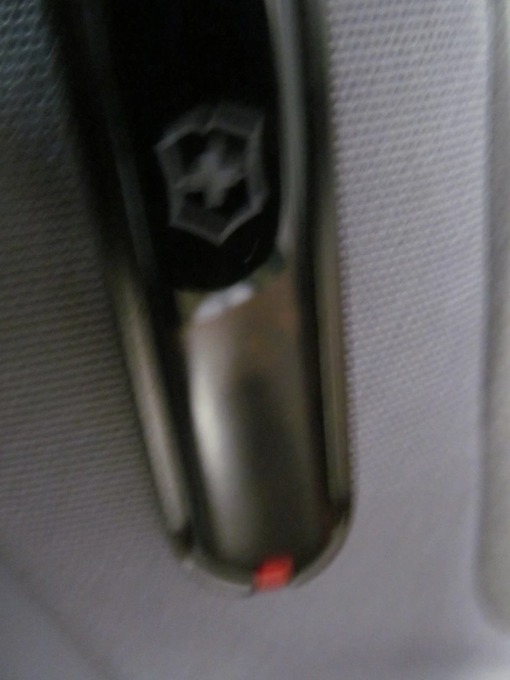 Bolsa de viaje deportiva Victorinox Travel & Touring 33L gris reflectante con logotipo, nueva con etiquetas Foto 4 de 4