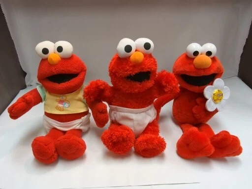 Elmo hug cheap me doll