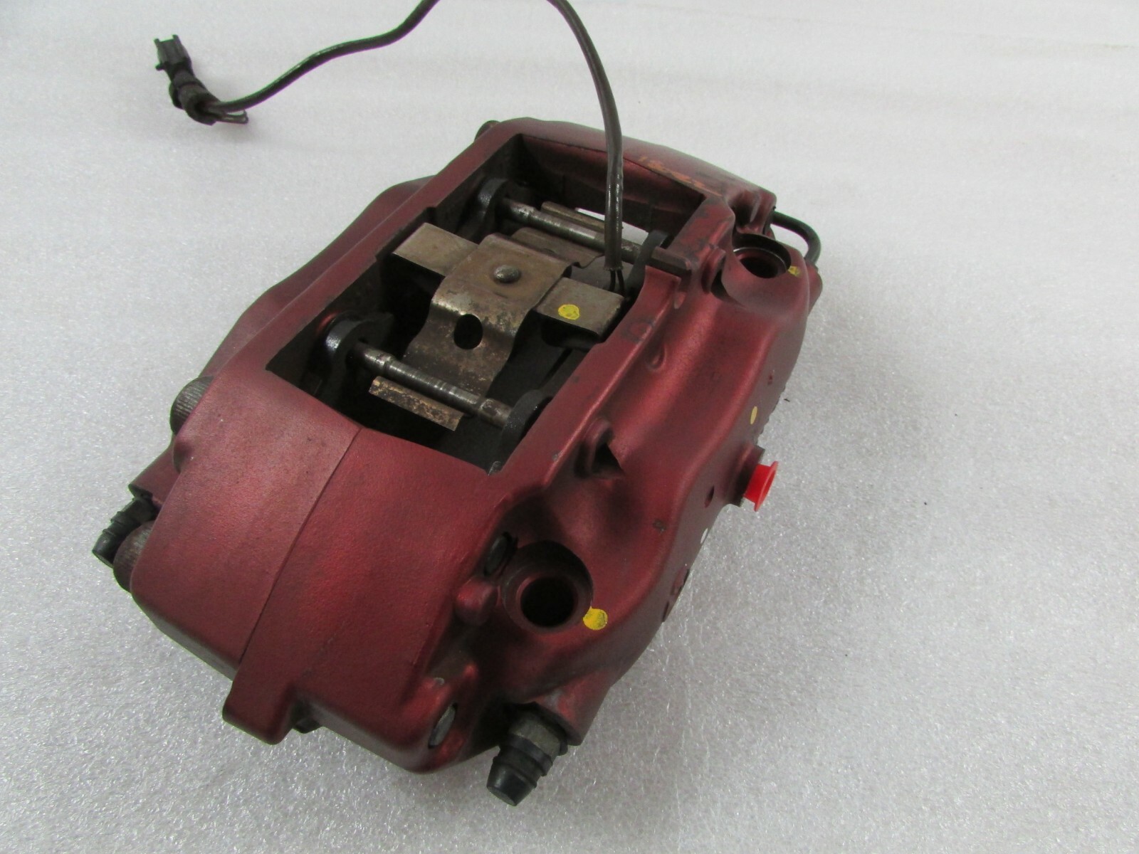 Maserati Granturismo, LH, Left Rear Brake Caliper, Ruby Red, Used, P/N 82102806