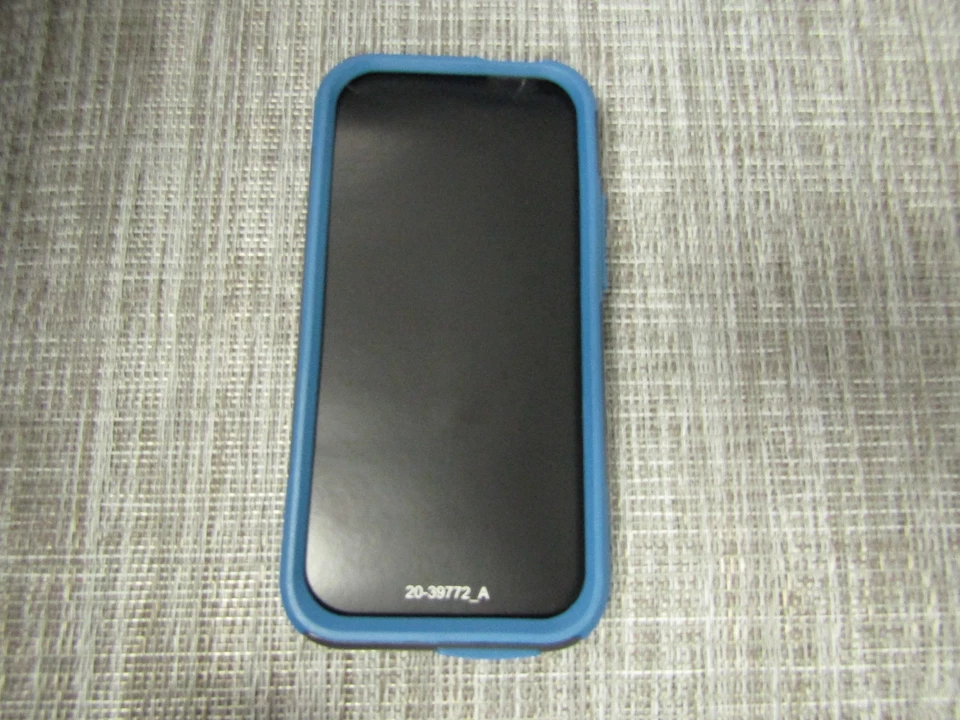 Otterbox HTC One Case Defender Series Shell Phone Case-720 - Image 3 of 3