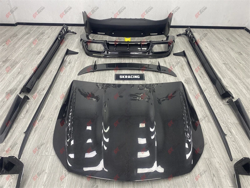 Kit de carrocería de labio delantero trasero de fibra de carbono para Mercedes Benz AMG GT43 53 63 Foto 4 de 4