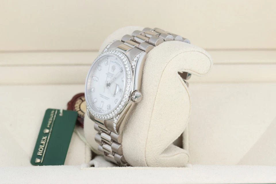 Rolex Day-Date President Crown Collection Oro Blanco 18kt Diamante 36mm 118339 Foto 2 de 4