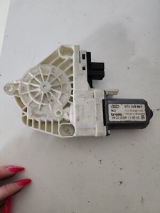 VW Audi Seat Skoda Fensterhebermotor Fensterheber 8R0959801