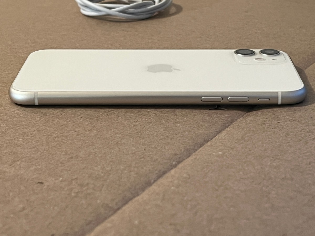Apple iPhone 11 - 64GB - White Unlocked A2111 (CDMA + GSM) READ | eBay