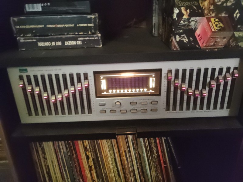 Sansui SE-8X Stereo Graphic Equalizer  silver...RARE