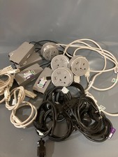 Quantità di CMD PortHole Prese Cavi Connettori per Scrivania Prese di Alimentazione USB