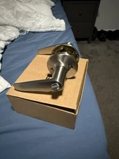 Kwikset Winston Passage Door Lever Set Satin Nickel