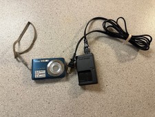Nikon Coolpix S210 8.0MP Digital Camera Blue With battery  Charger/8gb sd card