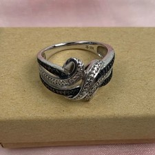 Sterling Silver and Black Onyx Women's Ring Size 6.5 Stamped 925