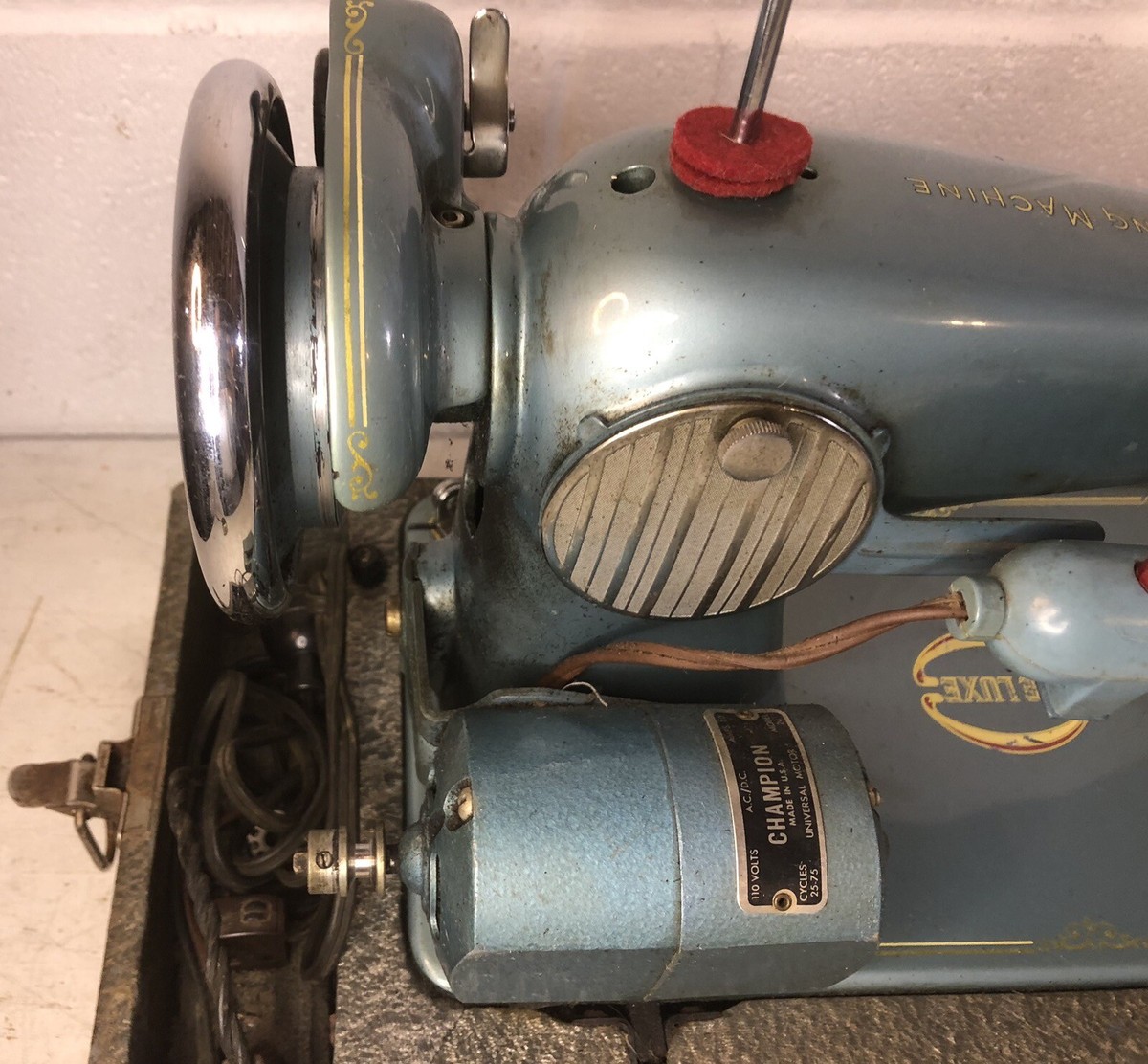 Vintage Deluxe Precision Sewing Machine Japan Model CB La Salle