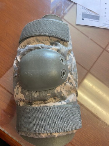 ACU camo Elbow Pads pair Medium U.S. Military Surplus ACU