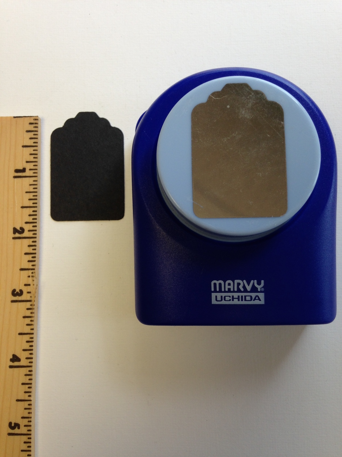 Marvy  Uchida  "Merchandise Tag"  Punch - NEW