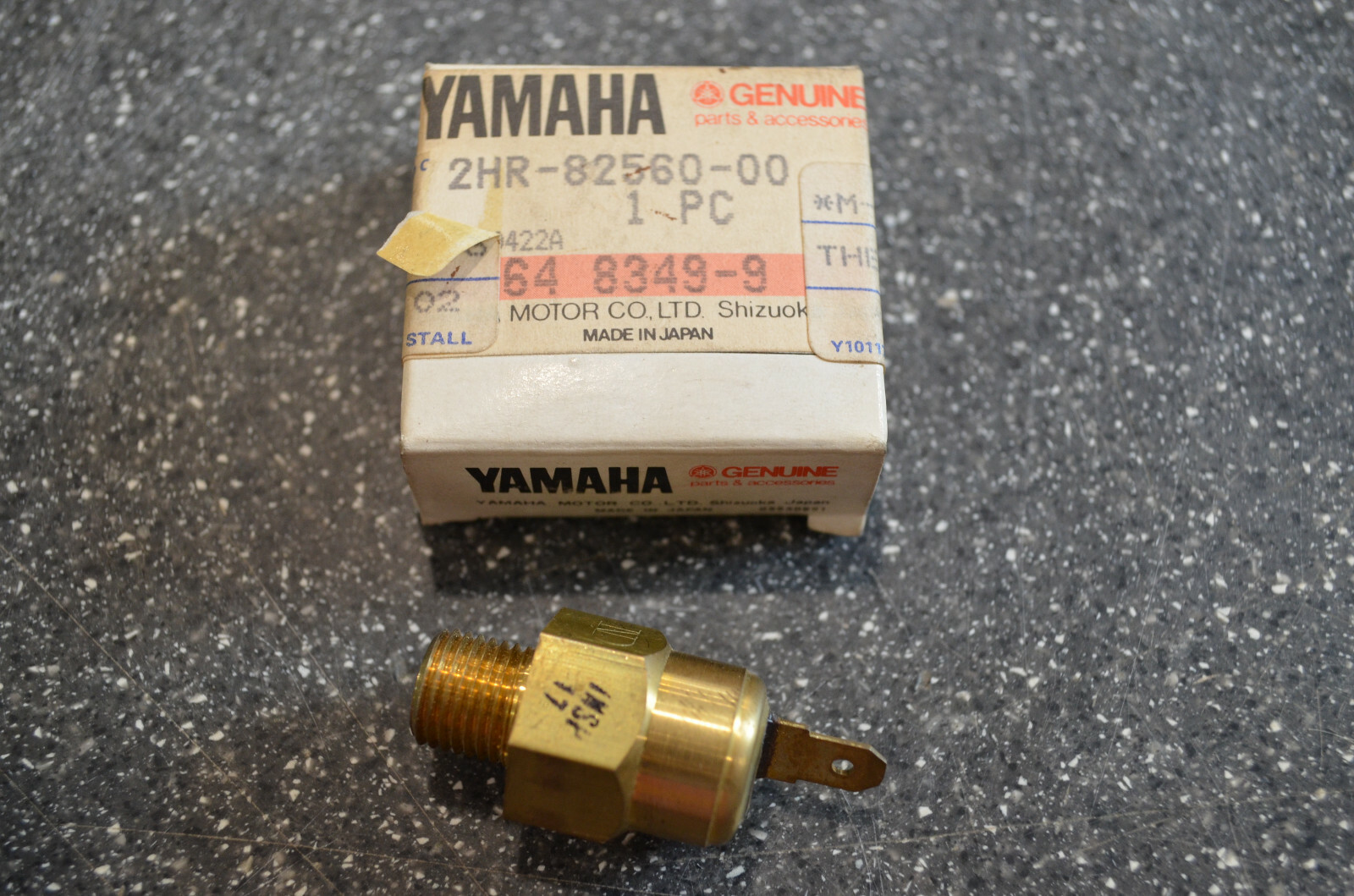 2EL 82560 00 00 Thermo Switch Assy, 2EL8256000 Yamaha FZR600C, FZR1000, FZR100 2EL 82560 00 00 Thermo Switch Assy, 2EL8256000 Yamaha FZR600C, FZR1000, FZR100