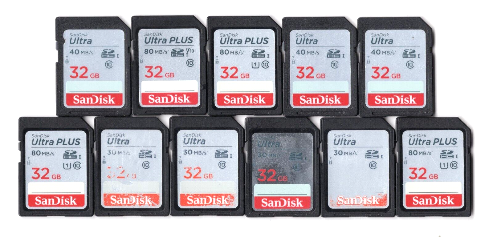 Lot Of 11x SanDisk 32GB SDHC Camera Memory Cards