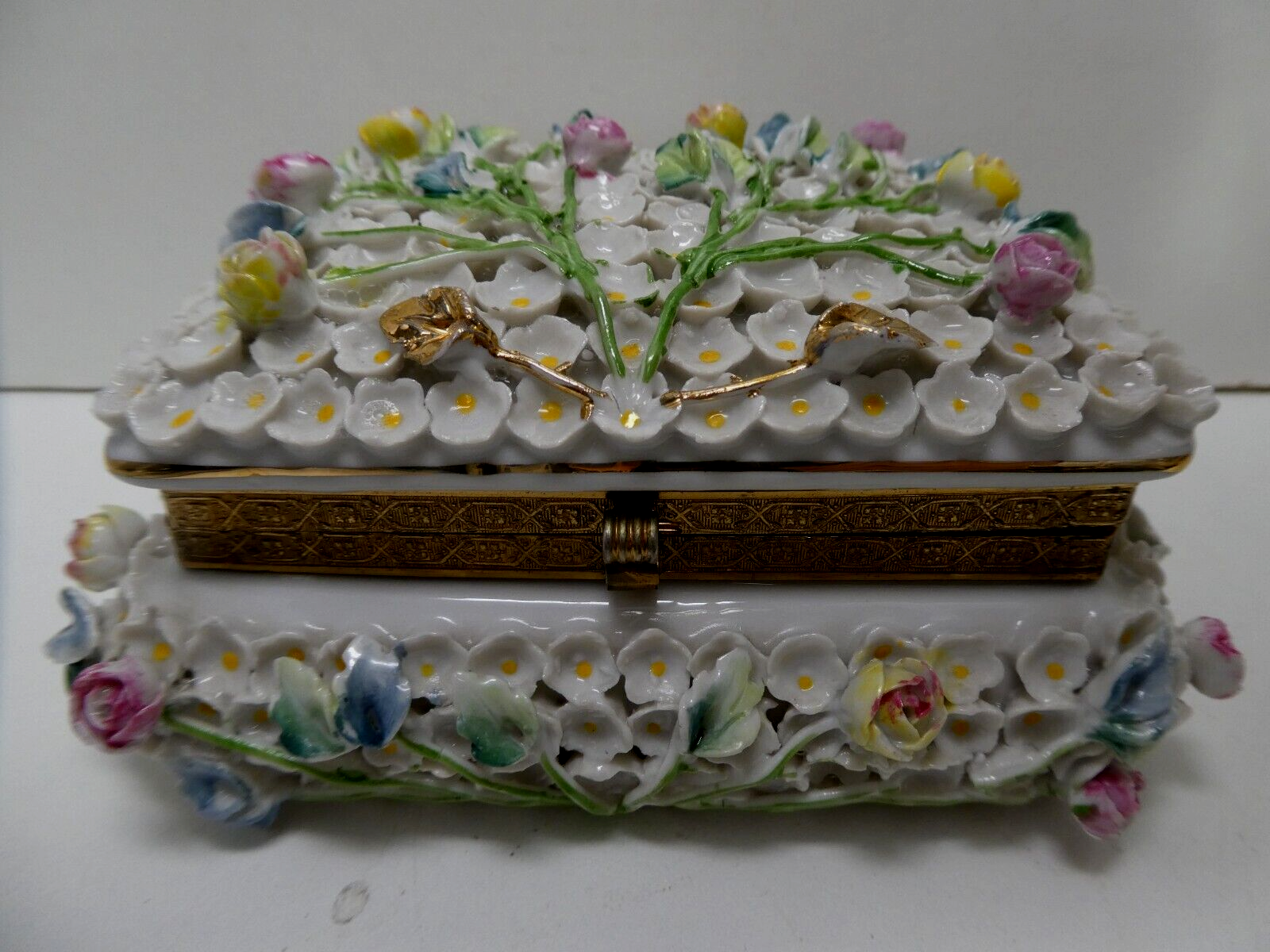 ARNART Porcelain Floral Japanese Jewelry Trinket Box