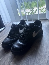 Size 9 - Nike Men's Air Force 1 '07 Black White with black laces.