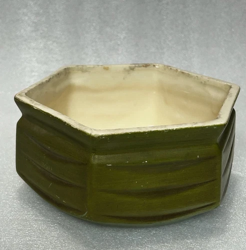 Vintage McCoy Floraline Olive Green Ceramic Ribbed Hexagon Planter Bowl #420