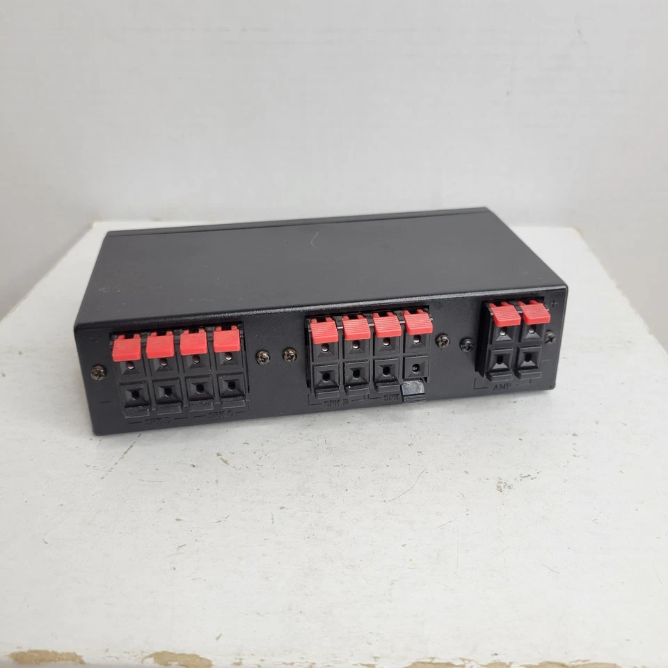 Radio Shack 40-137 High Power Stereo Control Center 4 Way Speaker Selector - Image 4 of 4