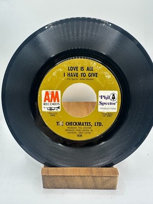 THE CHECKMATES LTD - LOVE IS ALL / NEVER SHOULD - A&M 1039 - 45 VINYL 7''