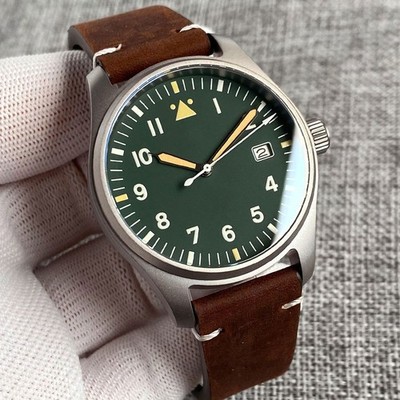 39mm Titanium Pilot Case Men's NH35 Automatic Watch Green Dial Sapphire Crystal