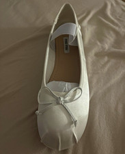Miu Miu Damen Ballerinas Weiß mit Schleife S...