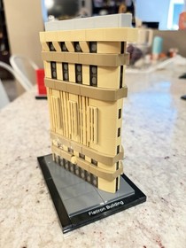 LEGO Architecture 21023 Flatiron Building Landmark Series 471pcs Complete Set