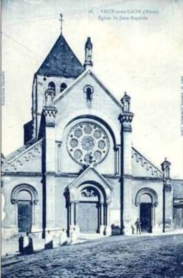 K73 / DEPT 02 CPA VAUX SOUS LAON KIRCHE ST JEAN BATISTE, ANIMEE