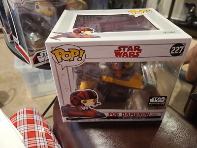 Star Wars Funko Pop #227 Poe Dameron with X-Wing, Smugglers Bounty