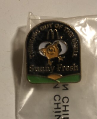 McDonalds Sunny Fresh  Thinking Outside The Shell Tack Pin Original Package M1