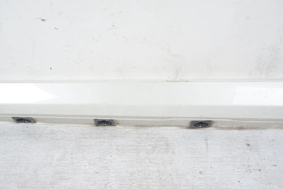 2010 - 2013 MERCEDES S550 W221 RIGHT PASS SIDE ROCKER PANEL SKIRT MOLDING OEM - Image 3 of 4