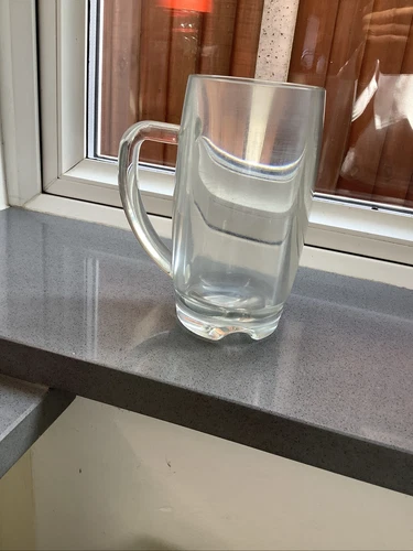 VINTAGE BEER PINT GLASS .PLASTIC GLASS .SHOWS SOME SIGN OF WEAR AND AGE