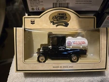 Lledo 1920 Model T Red Crown Chevron Promo