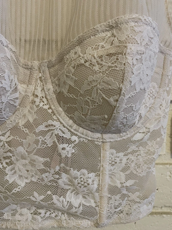 Victoria’s Secret DREAM ANGELS Sexy Tulle & Lace Bra Top Bustier  34C Ivory - Image 2 of 4