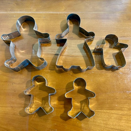Vintage Gingerbread Family Cookie Cutters Set of 5 – Tin Man & Woman Cutters