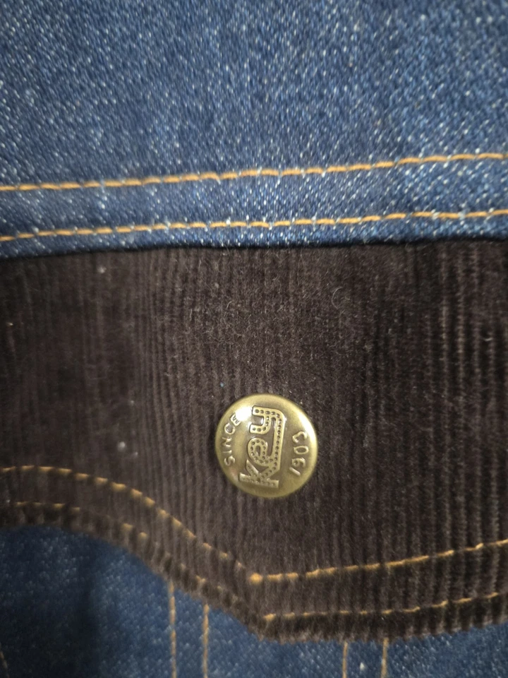 VINTAGE DENIM CHORE JACKET KEY CORDUROY COLLAR BLANKET LINED SIZE 46 DEADSTOCK?? - Image 4 of 4