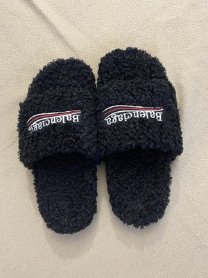 Sandals/Slides