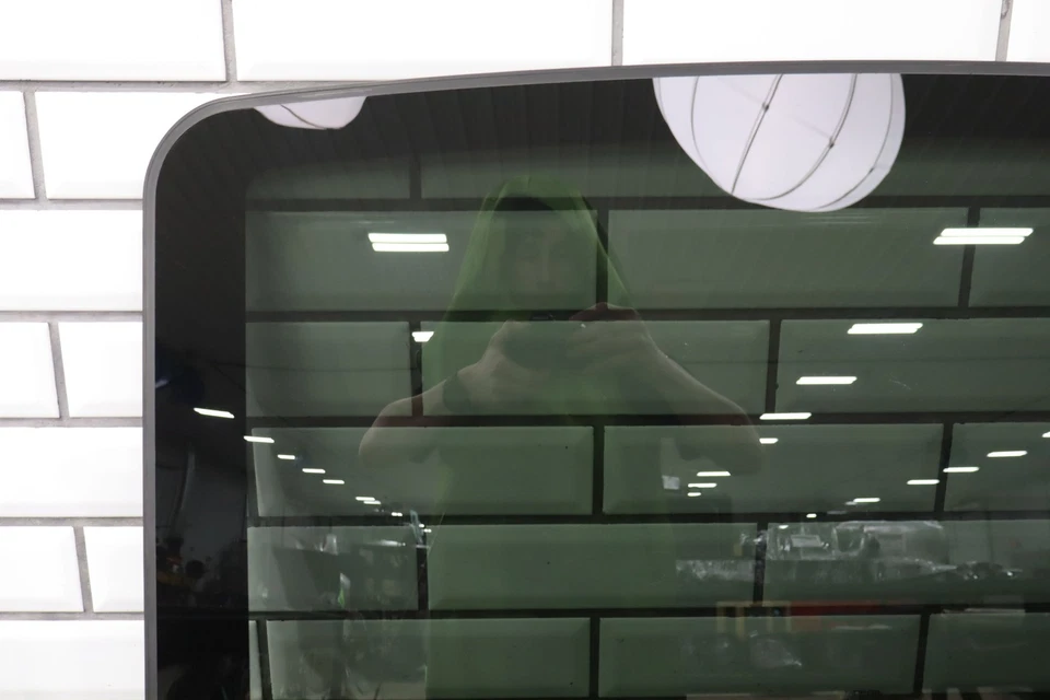 Panel de vidrio techo corredizo OEM Dodge Challenger 08-14 Foto 2 de 4