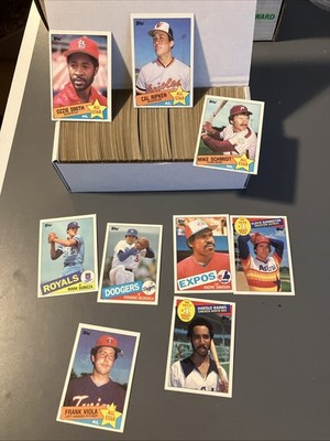 Lot Of Over (375) 1985 Topps Baseball Cards