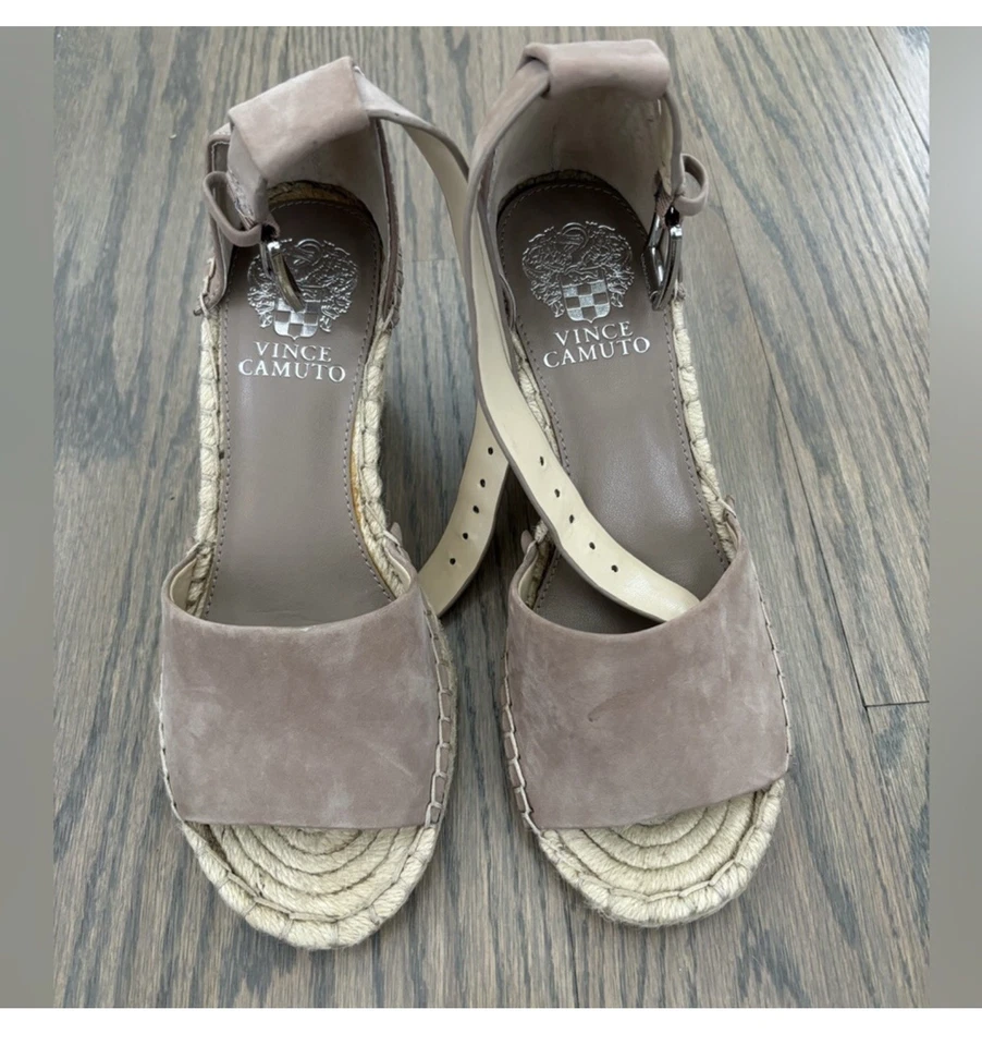 NWOT Vince Camuto Leera Espadrille Wedge Sandal - Image 3 of 4