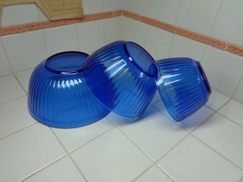 Set 3 Vtg Pyrex Cobalt Blue Nesting  Mixing Bowls  7401-S, 7402-S, 7403-S