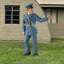 W Britain - RAF Military Policeman 25021