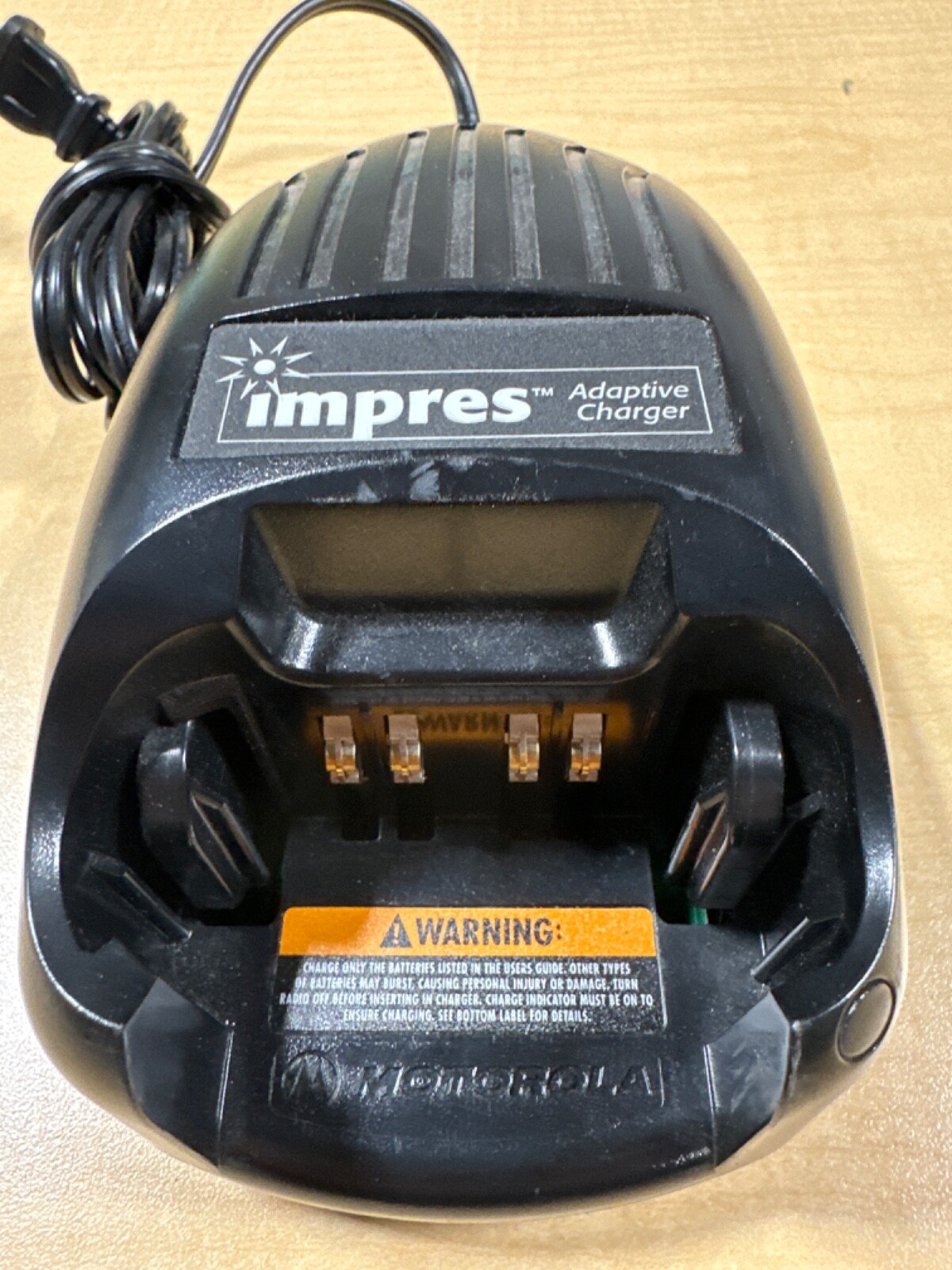 MOTOROLA Impres Battery Charger WPLN4114AR v3.40 for XTS5000 XTS2500