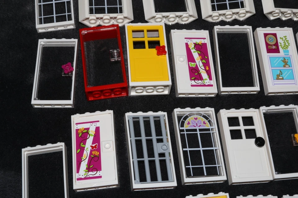 LOTE LEGO A GRANEL: Friends puertas ventanas marcos blancos castillo 28327 Foto 3 de 4