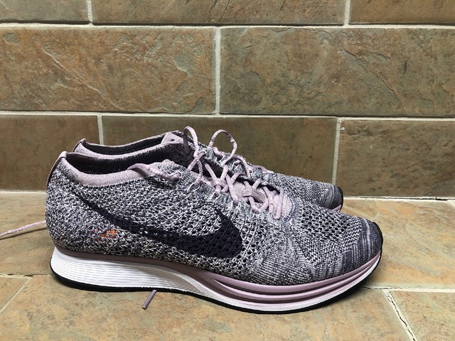 flyknit racer lavender