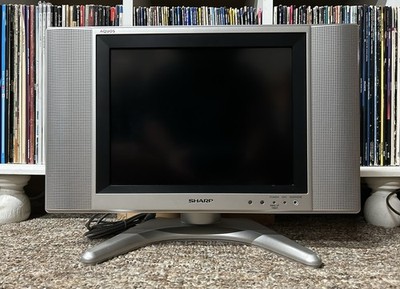 Sharp Aquos LC-13B6U-S 13” LCD Color TV Television w/ Remote Japan