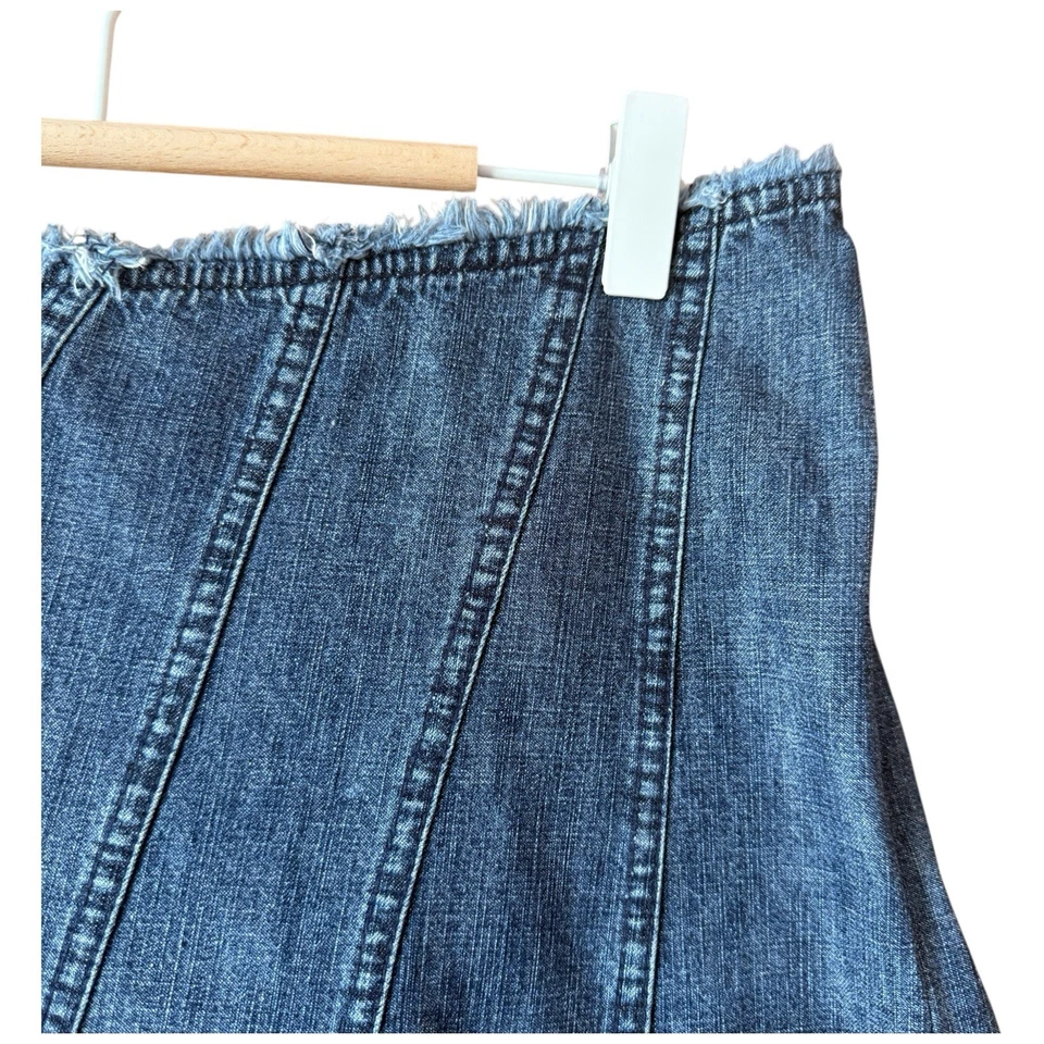 Falda vaquera David Lawrence para mujer talla 10 azul algodón acampanada longitud media borde crudo Foto 4 de 4