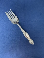 INTERNATIONAL SILVER COMPANY STERLING FRONTENAC 1903 COLD MEAT FORK NO MONO